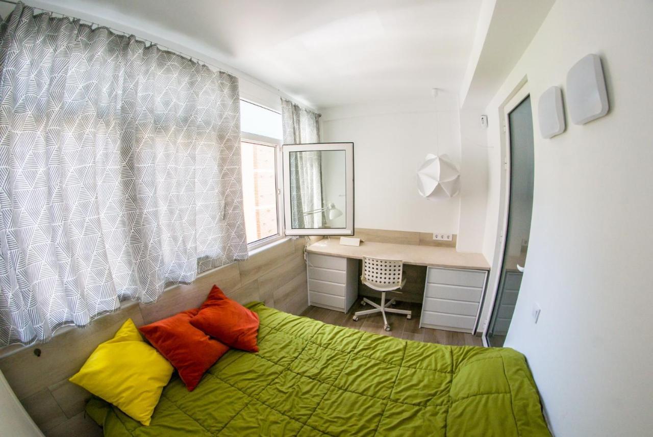 Alay Apartment & Pool 2 Bedroom 베날마데나코스타 외부 사진